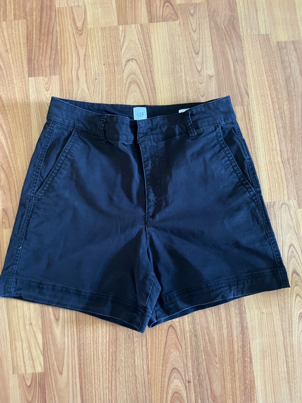 Gap Classic Black Women's Chino Shorts